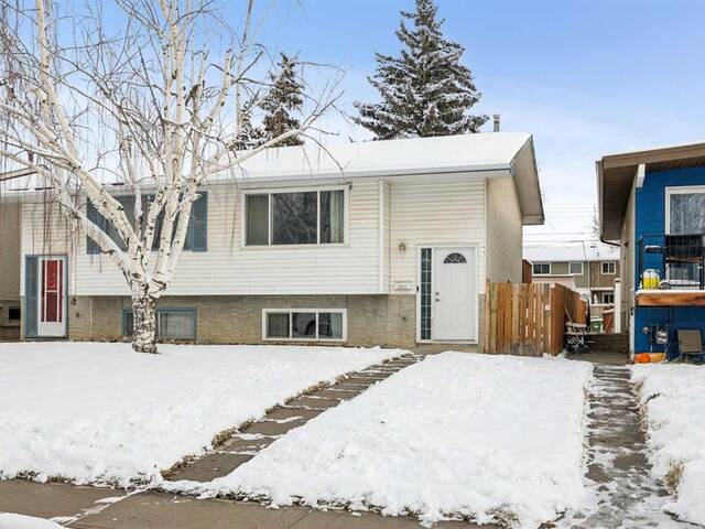 7632 22A Street SE Calgary