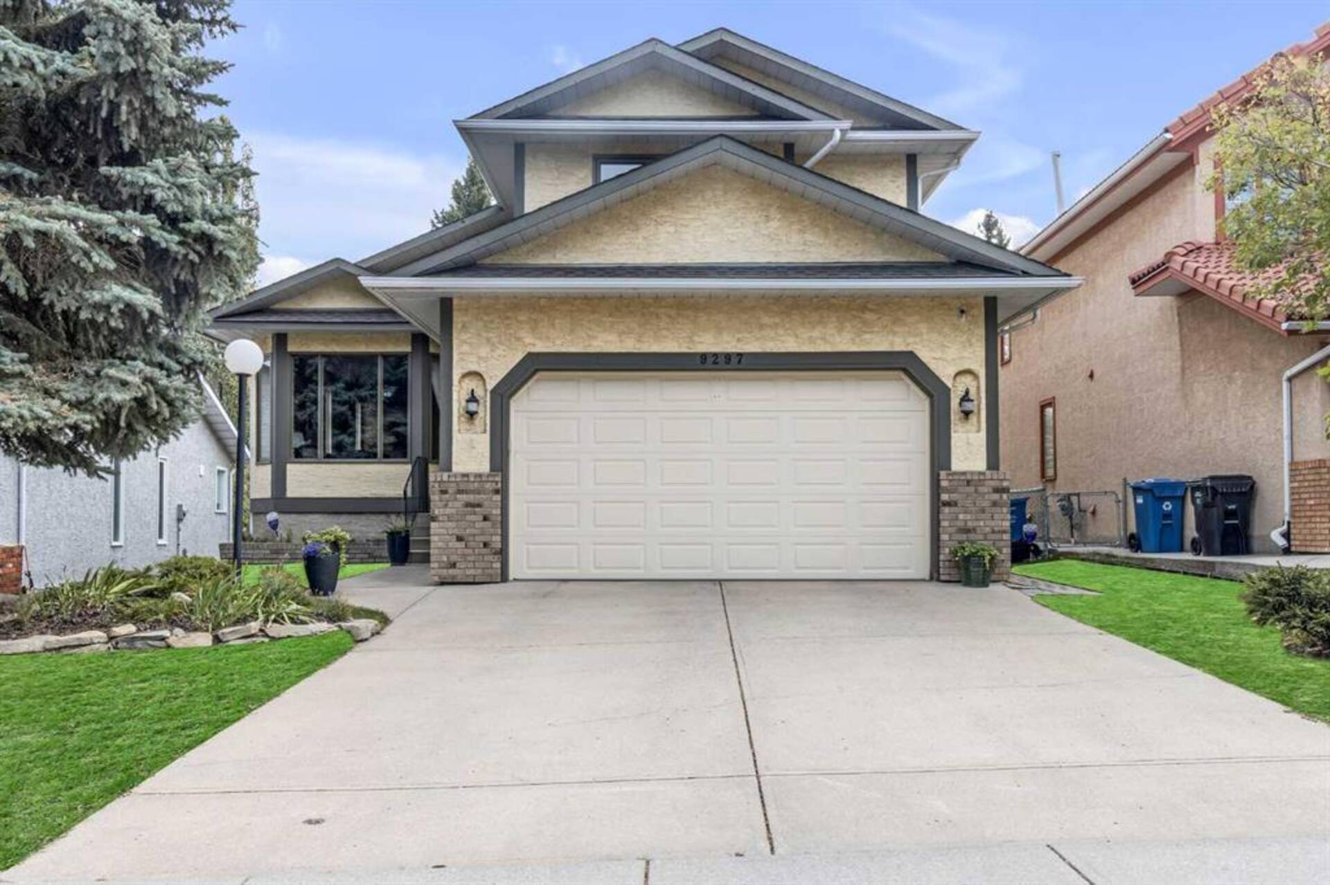 9297 Santana Crescent NW Calgary