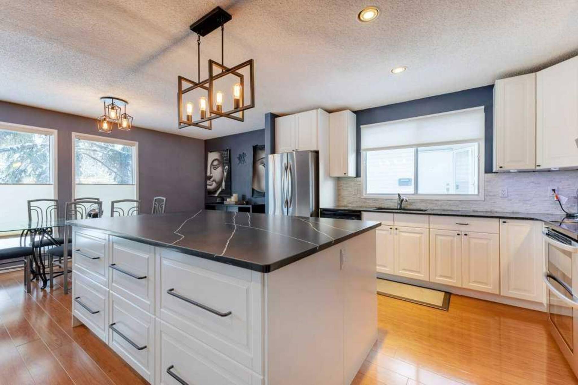 8203 Ranchview Drive NW Calgary