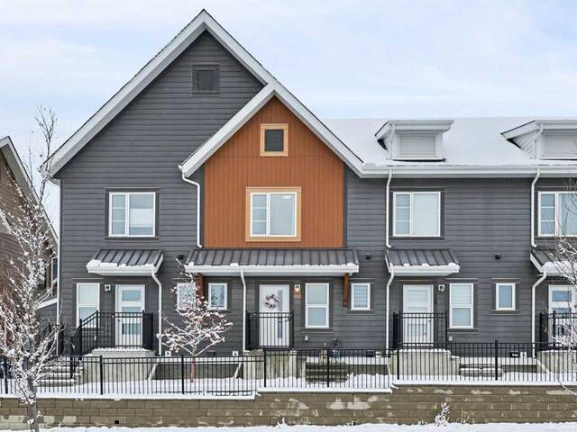 211 Livingston Common NE Calgary