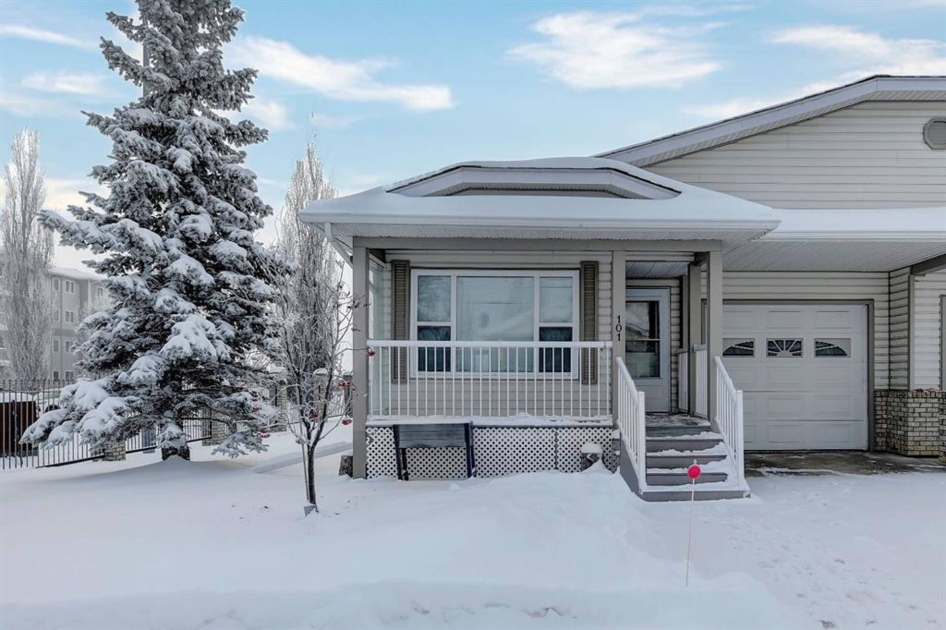 101, 10550 111 Street Grande Prairie