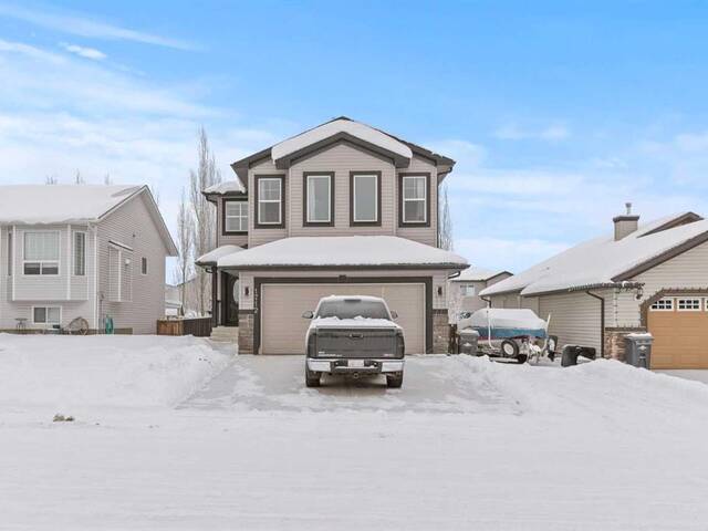 1712 High Park Boulevard NW High River