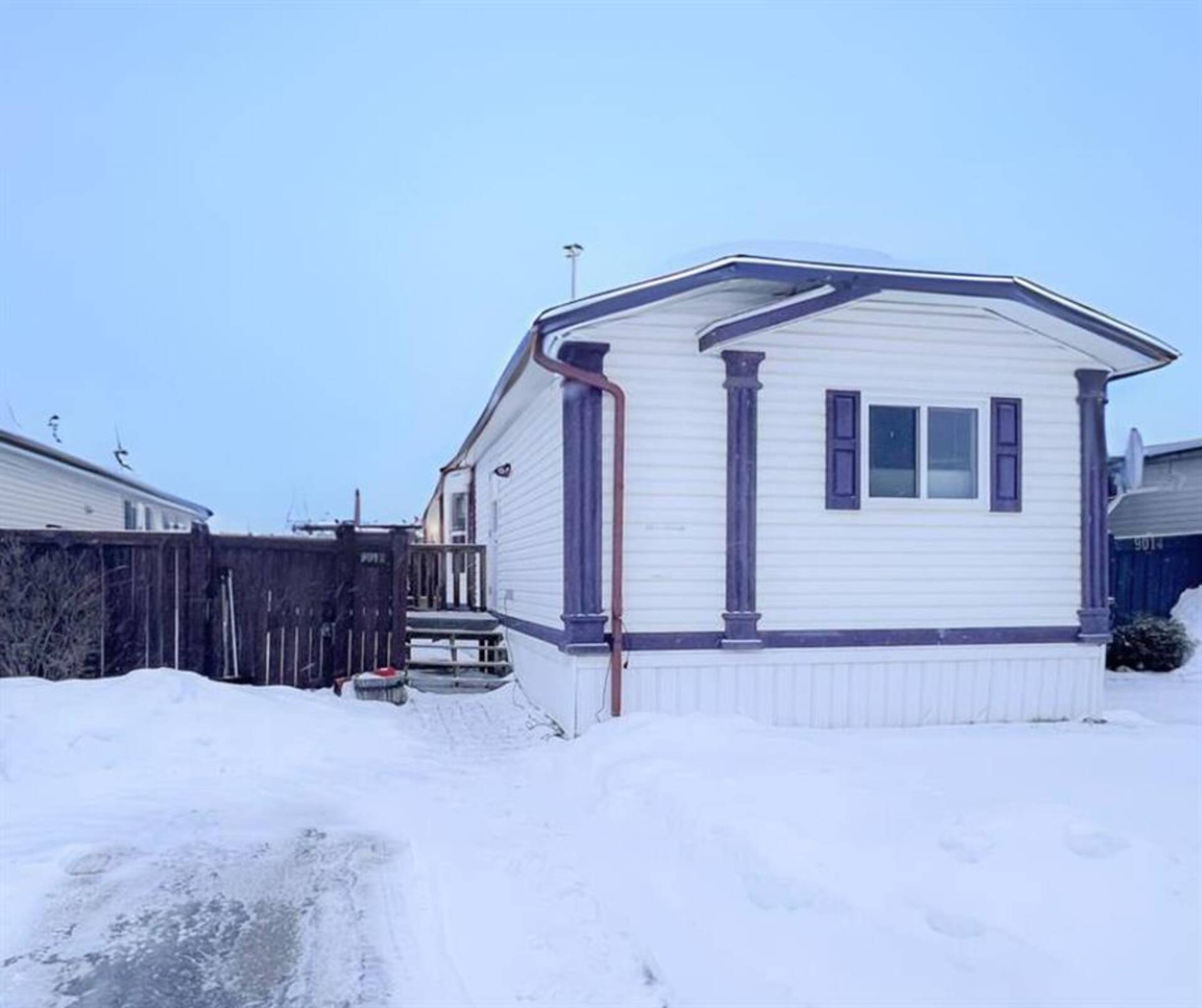 9018 90 Avenue Grande Prairie