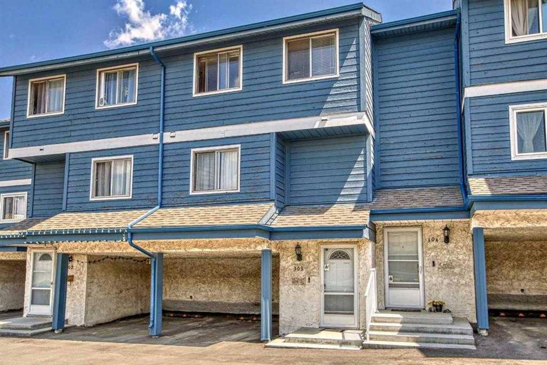 302, 919 38 Street NE Calgary