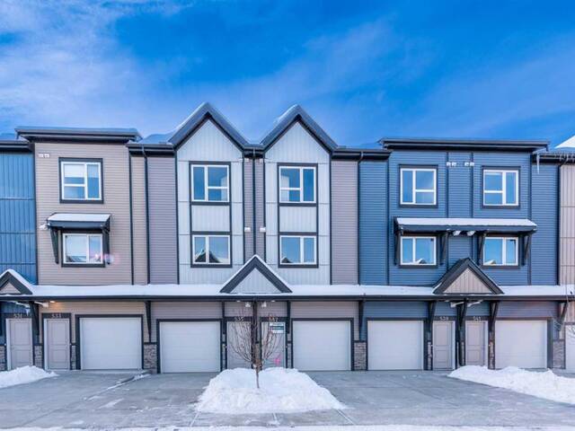 535, 850 Belmont Drive SW Calgary