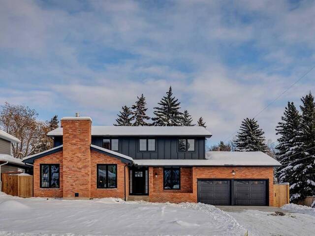 7028 Kennedy Drive SW Calgary