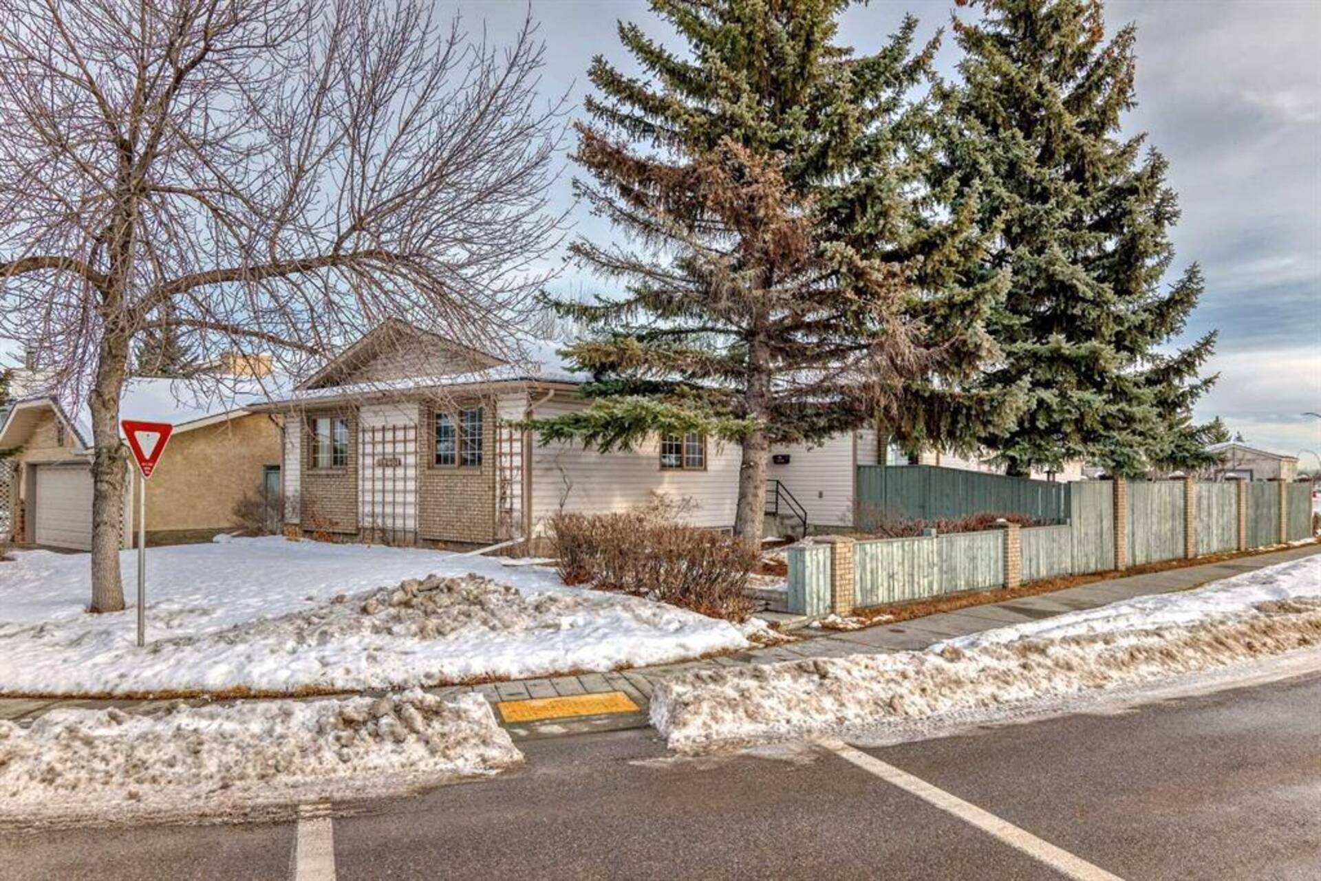 16290 Shawbrooke Drive SW Calgary