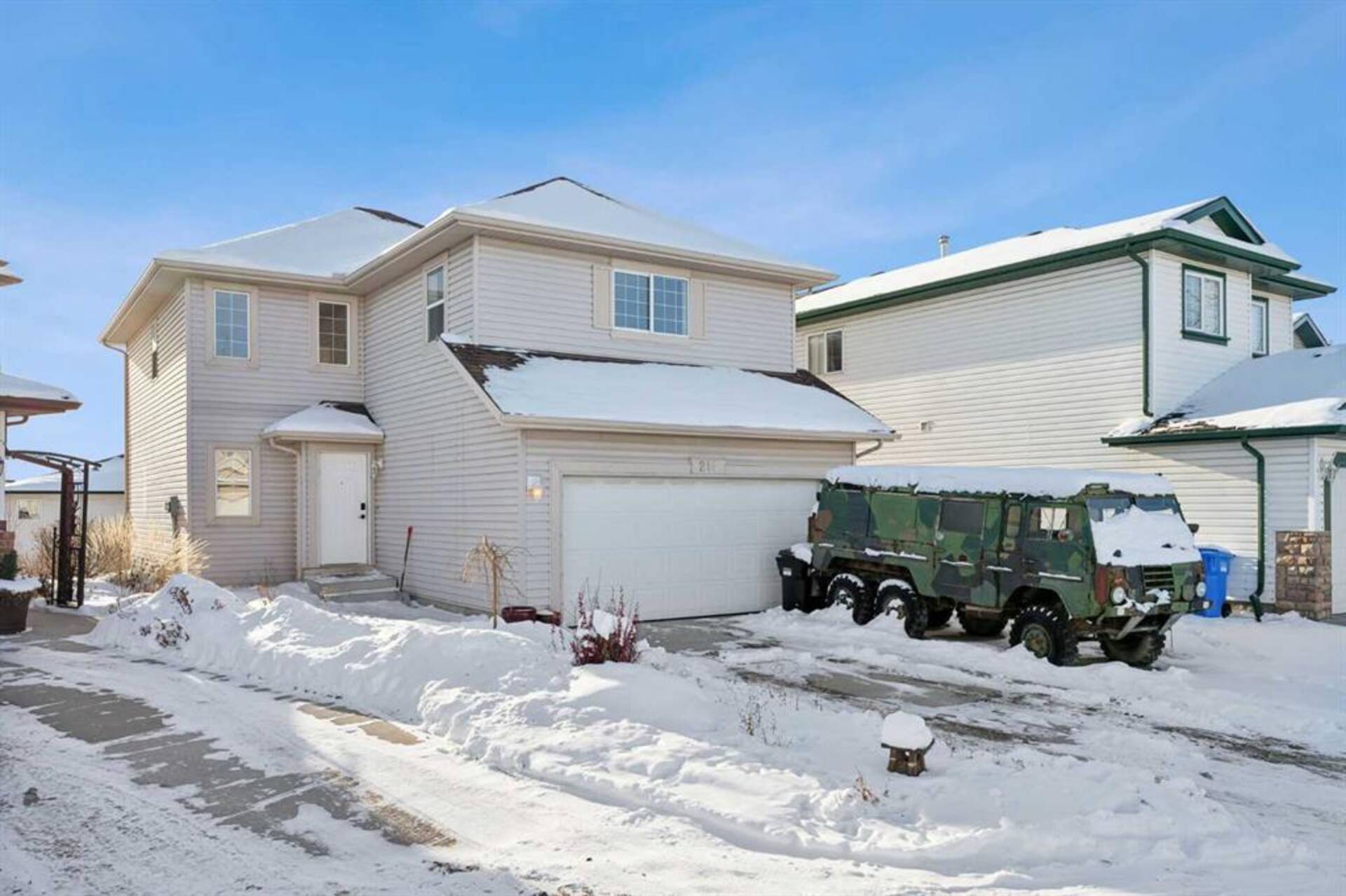 214 Royal Birch View NW Calgary