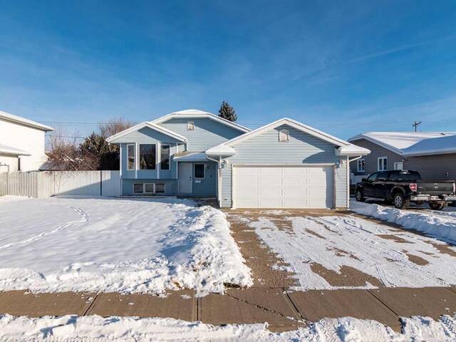 527 Main Street S Redcliff