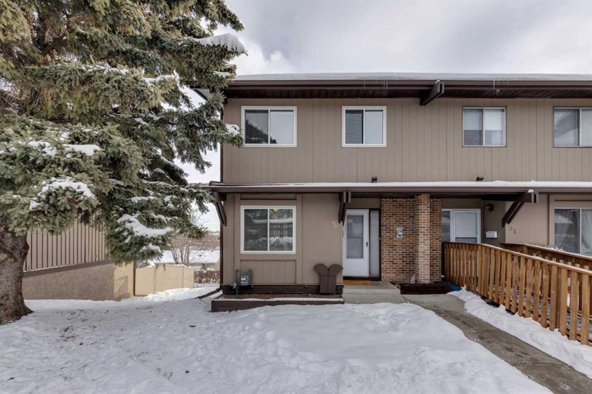 96, 1055 72 Avenue NW Calgary