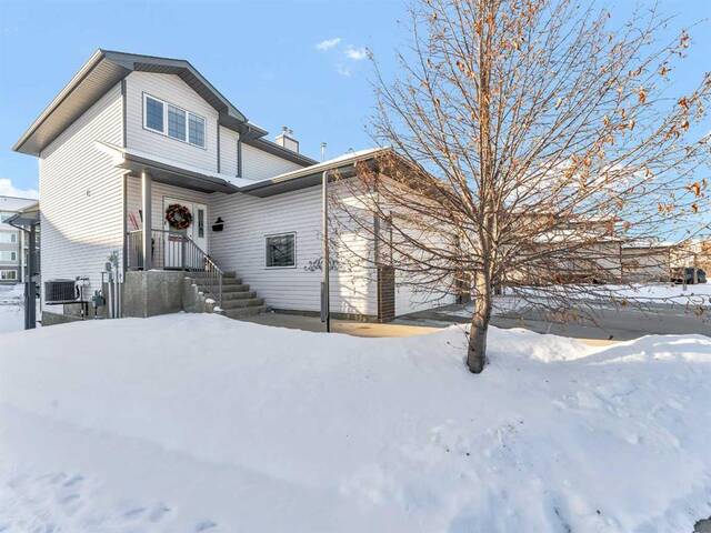 55 Saamis Close SW Medicine Hat