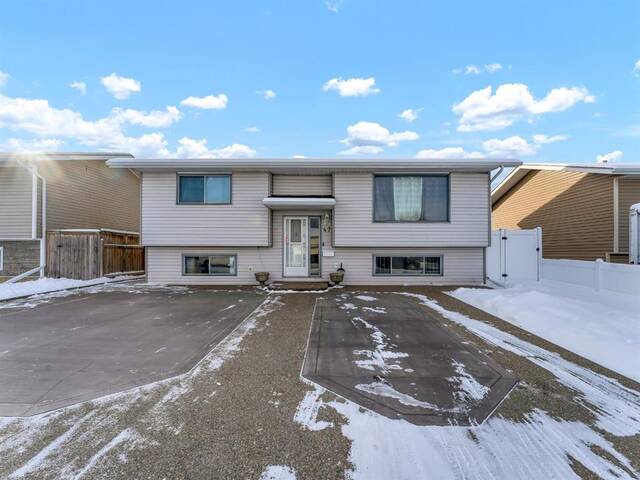 47 Sillak Crescent SE Medicine Hat