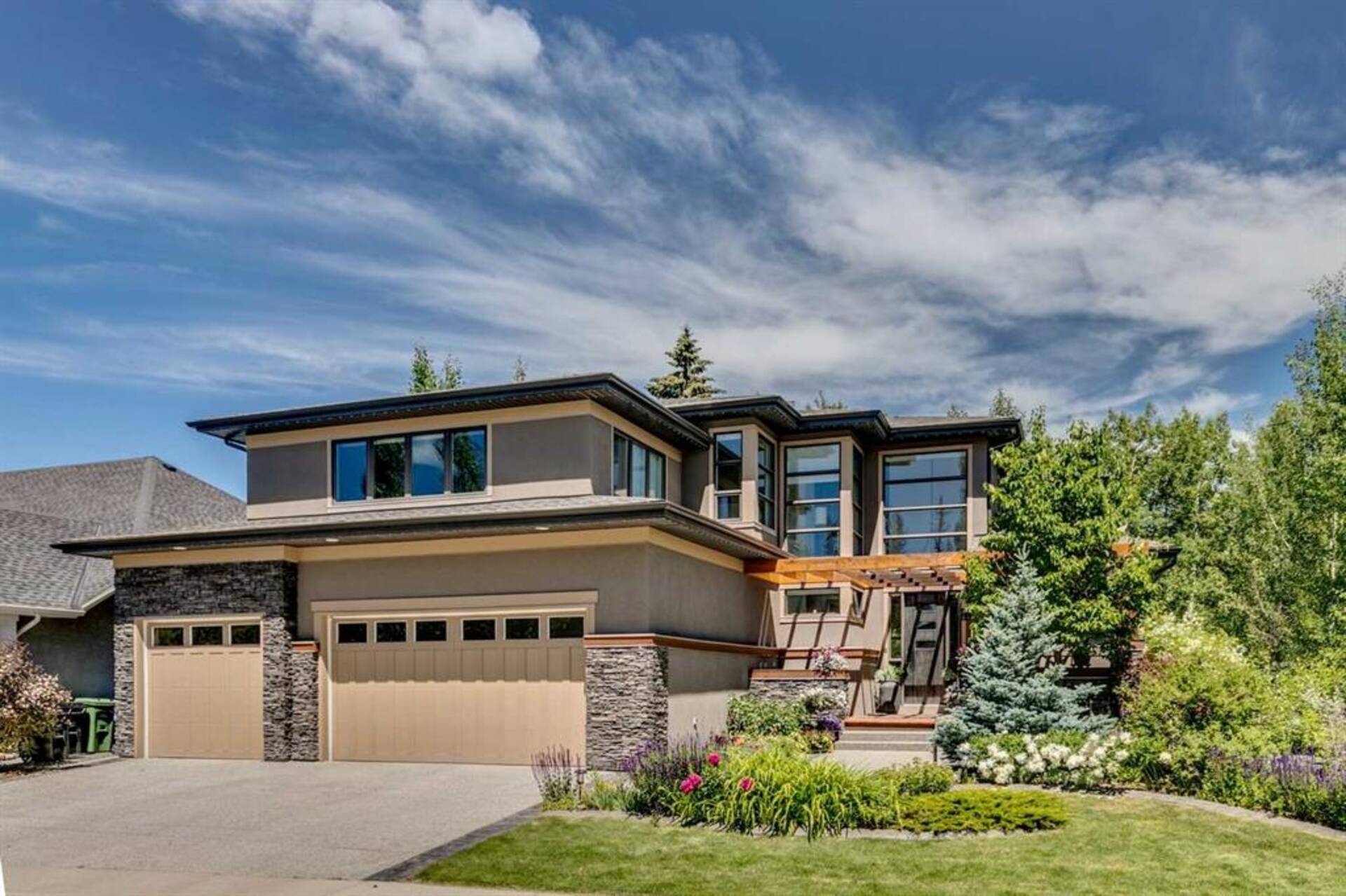 12 Discovery Valley Cove SW Calgary