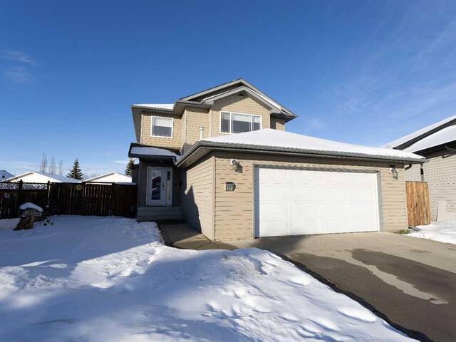 37 Ogilvie Close Red Deer