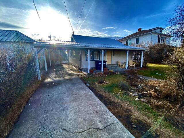 436 18 Street Fort Macleod