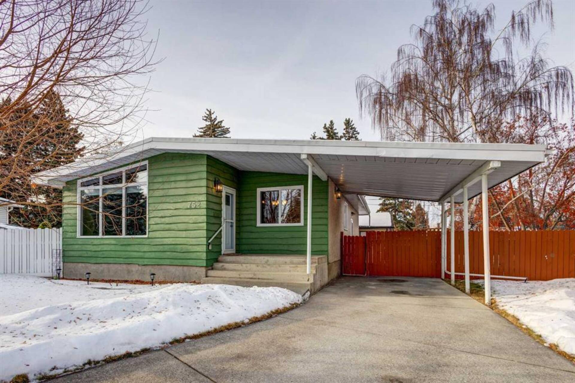 752 Archwood Road SE Calgary