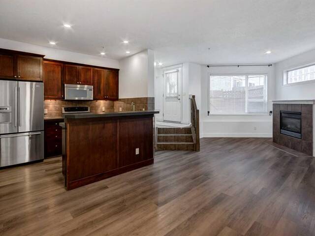 21, 2040 35 Avenue SW Calgary