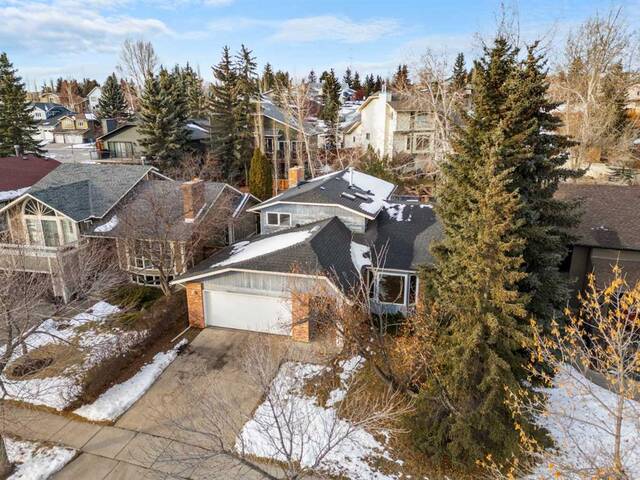 392 Strathcona Drive SW Calgary