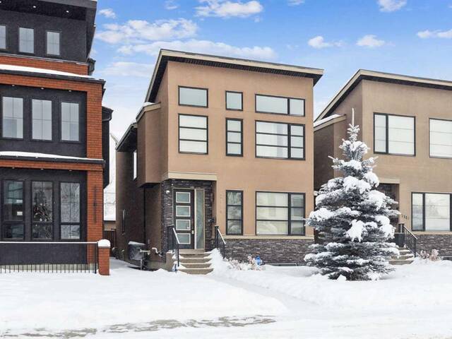 2114 Victoria Crescent NW Calgary