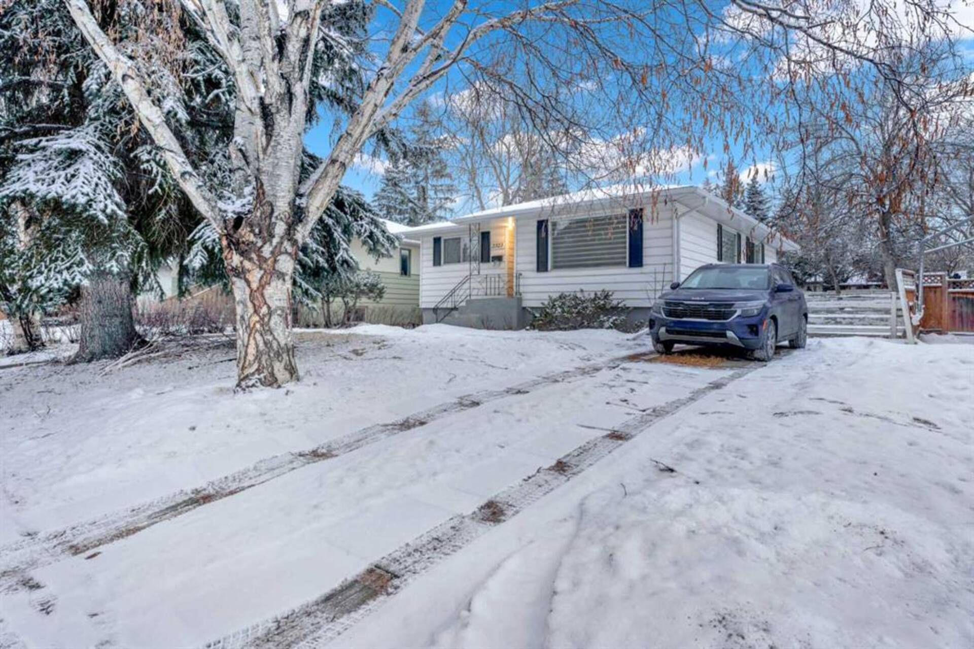 2323 23 Street NW Calgary