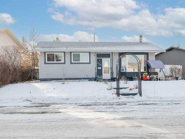 343 Penworth Way SE Calgary