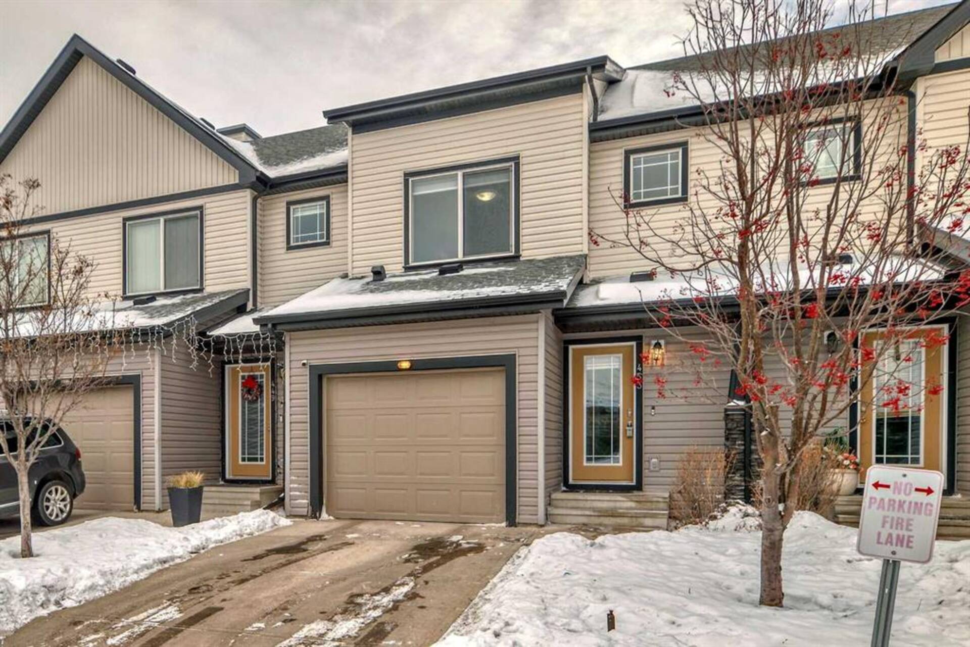 453 Copperpond Landing SE Calgary