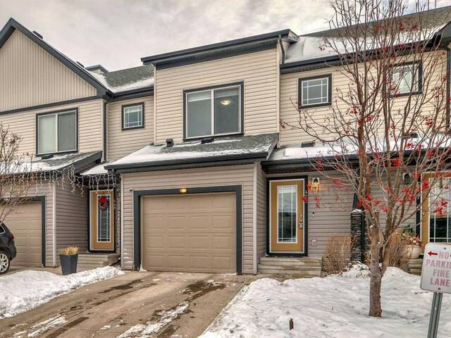 453 Copperpond Landing SE Calgary