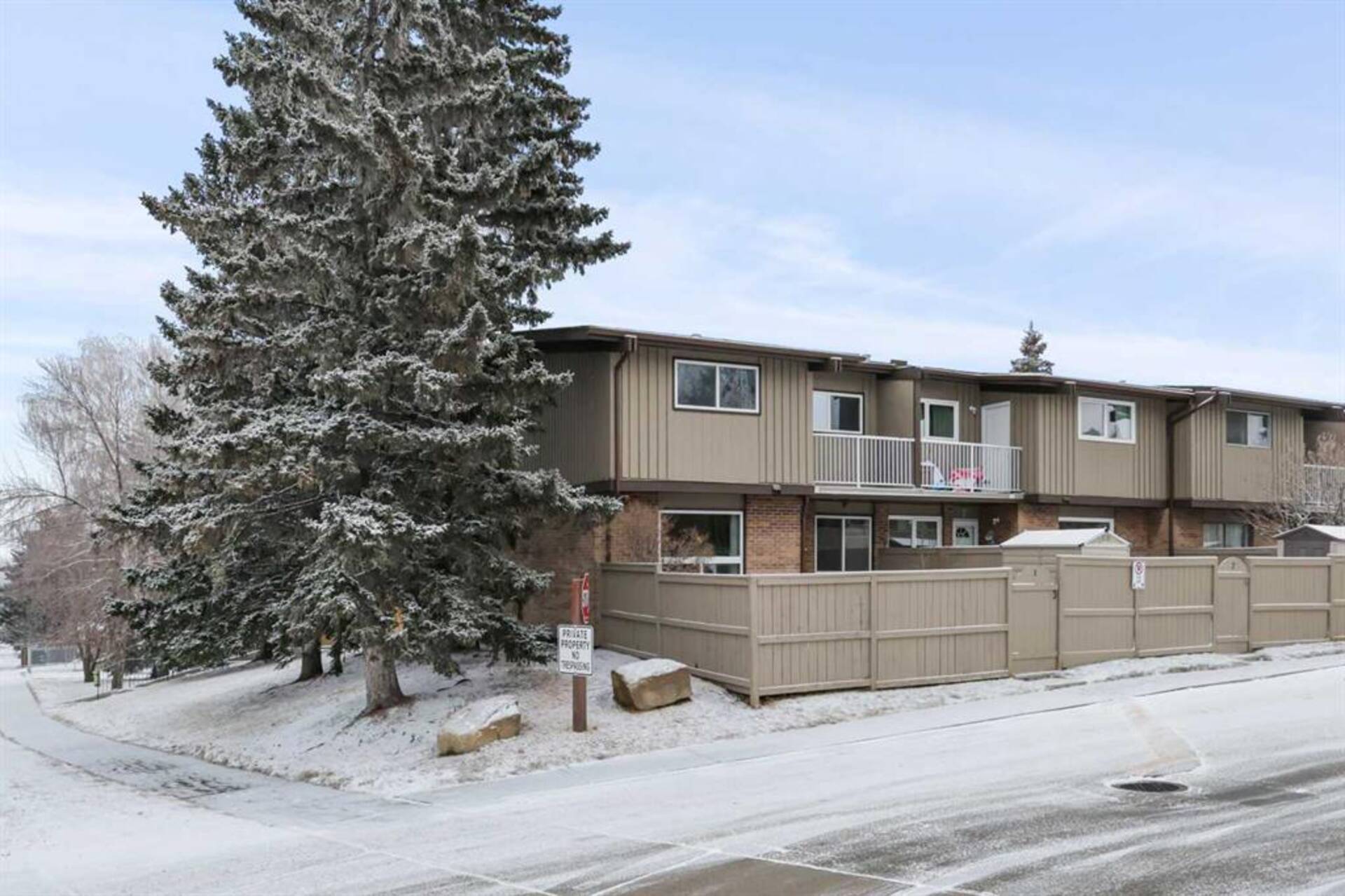 1, 1055 72 Avenue NW Calgary