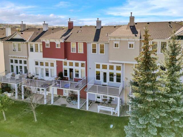 19 Tucker Circle Okotoks