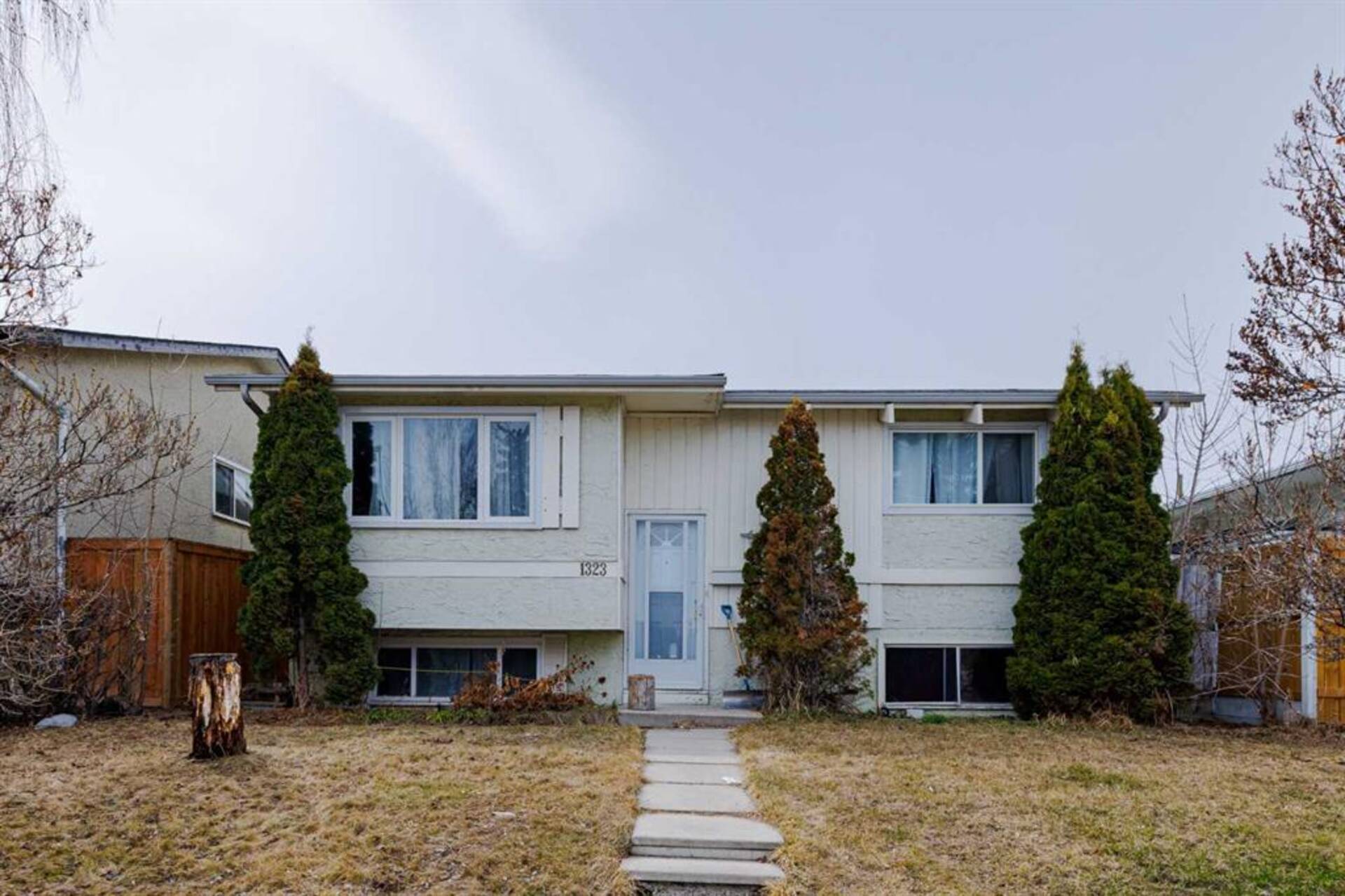 1323 marlyn Way NE Calgary