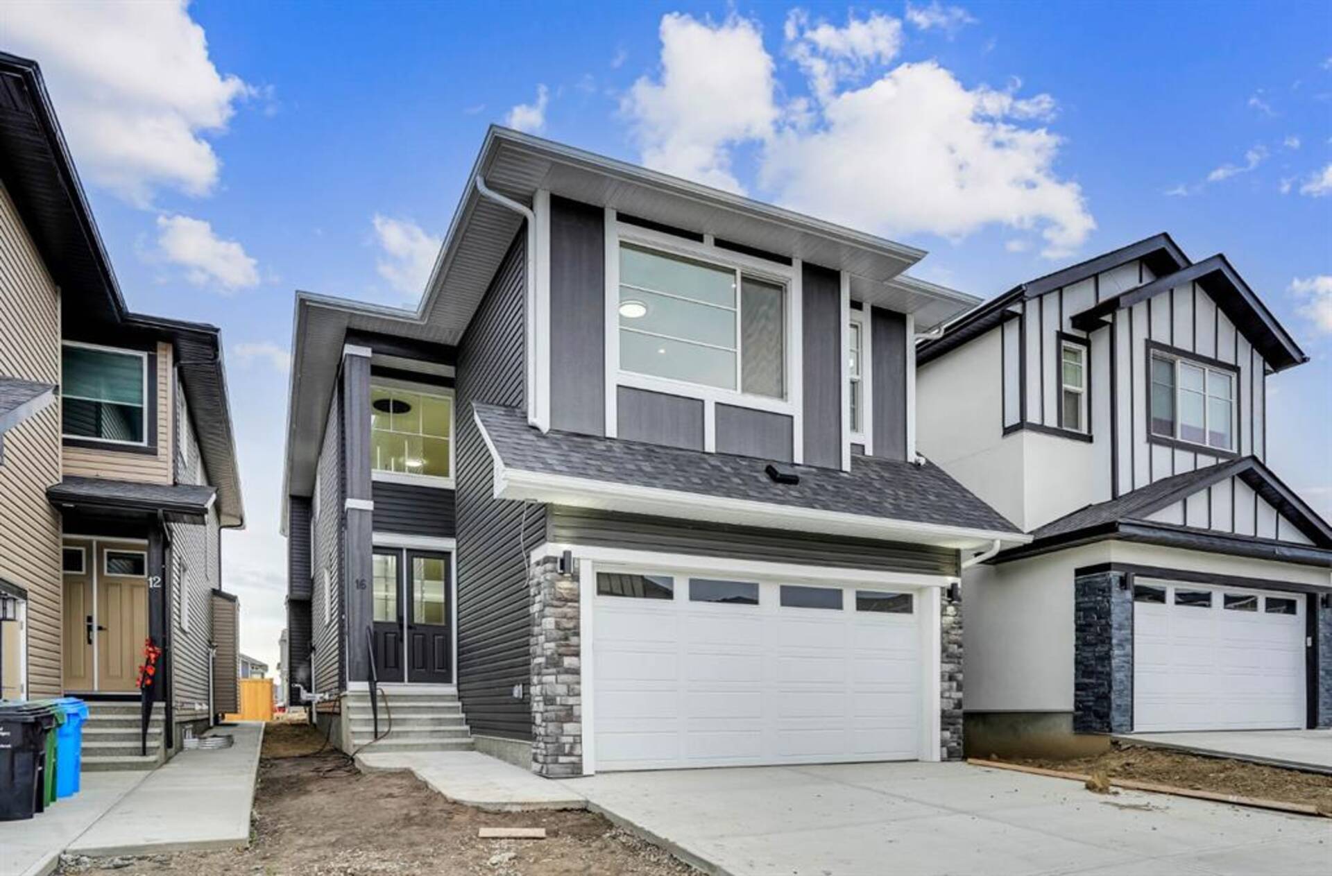 16 Saddlecrest Manor NE Calgary