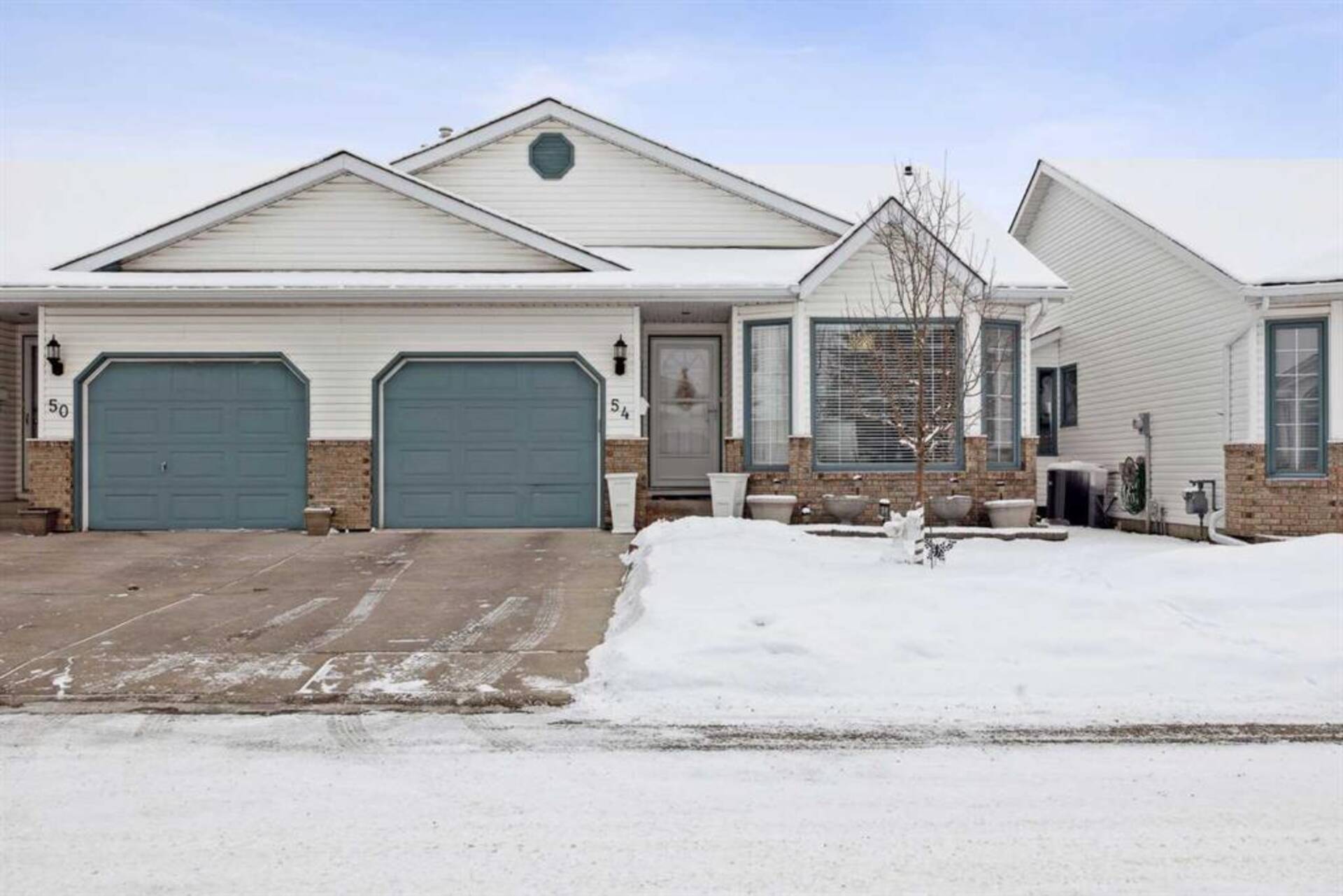 54 Rivercrest Villas SE Calgary