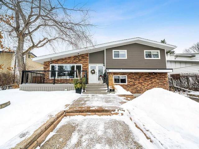 35 Springfield Avenue Red Deer