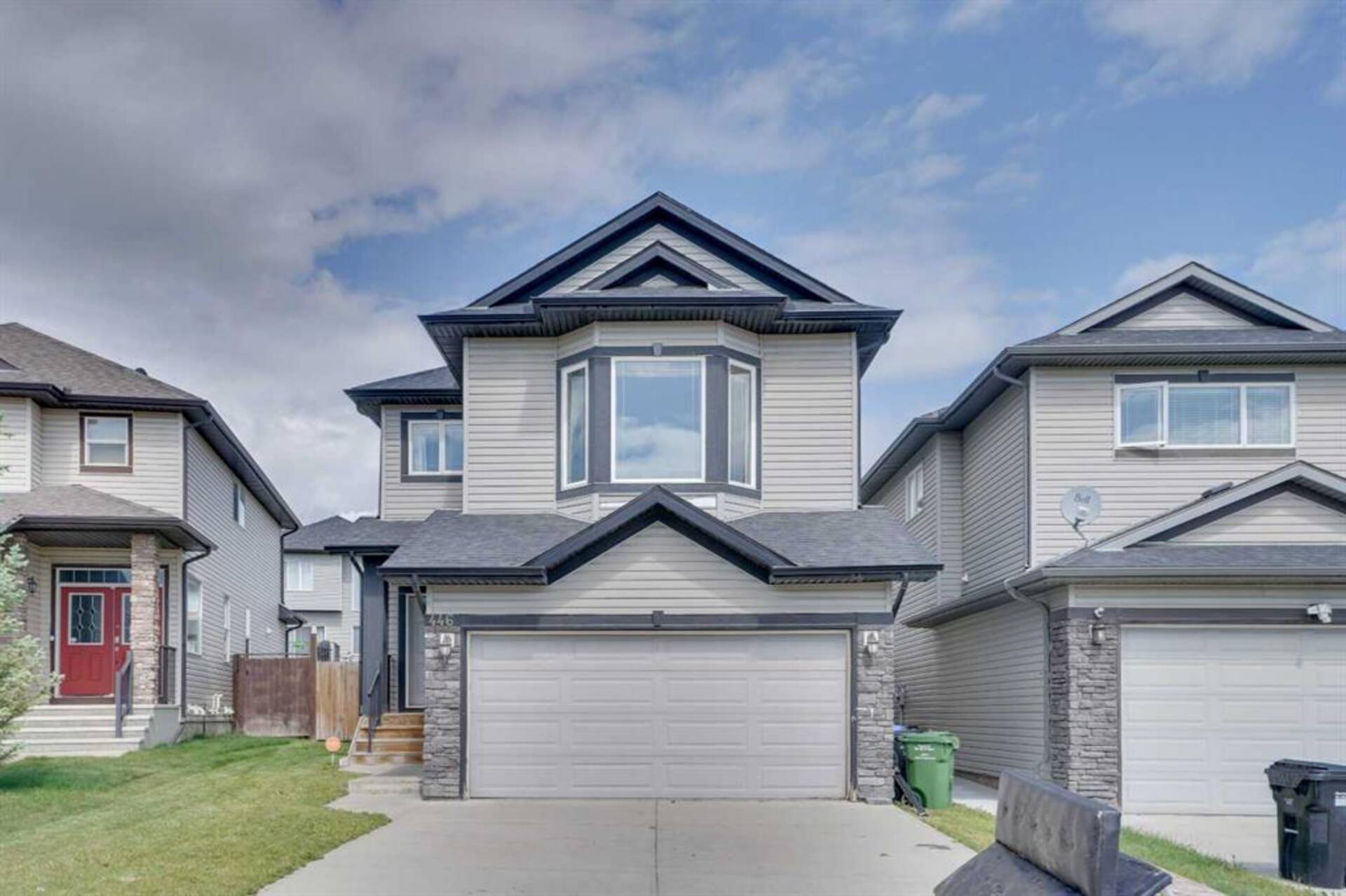 446 Sherwood Place NW Calgary