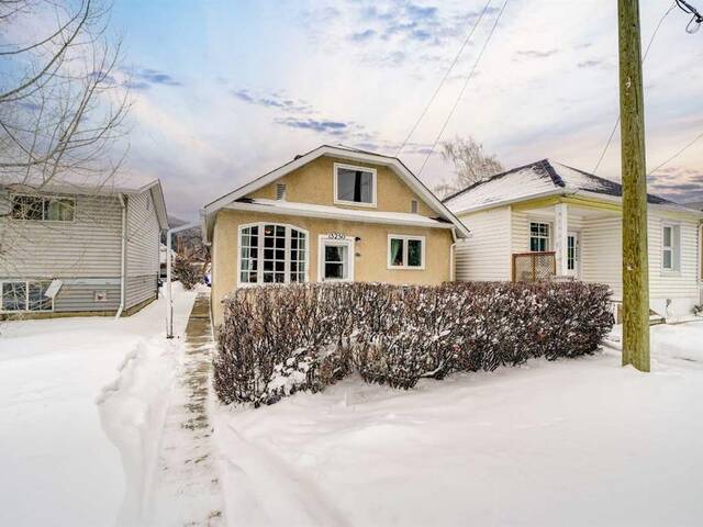 13250 19 Avenue Blairmore