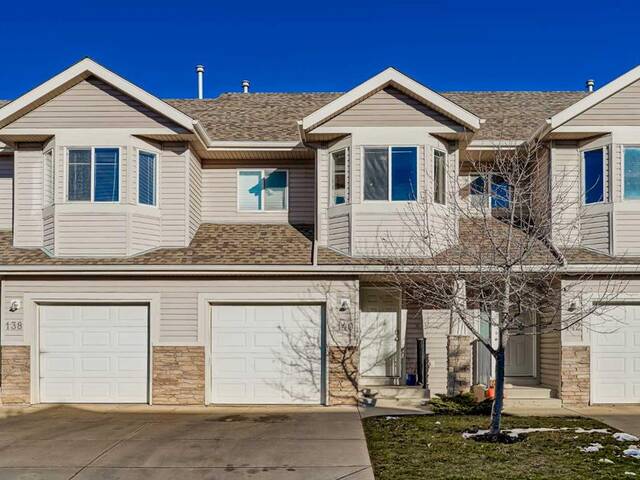 140 Royal Oak Gardens NW Calgary