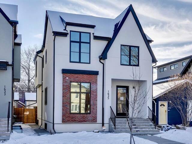 1635 Bowness Road NW Calgary