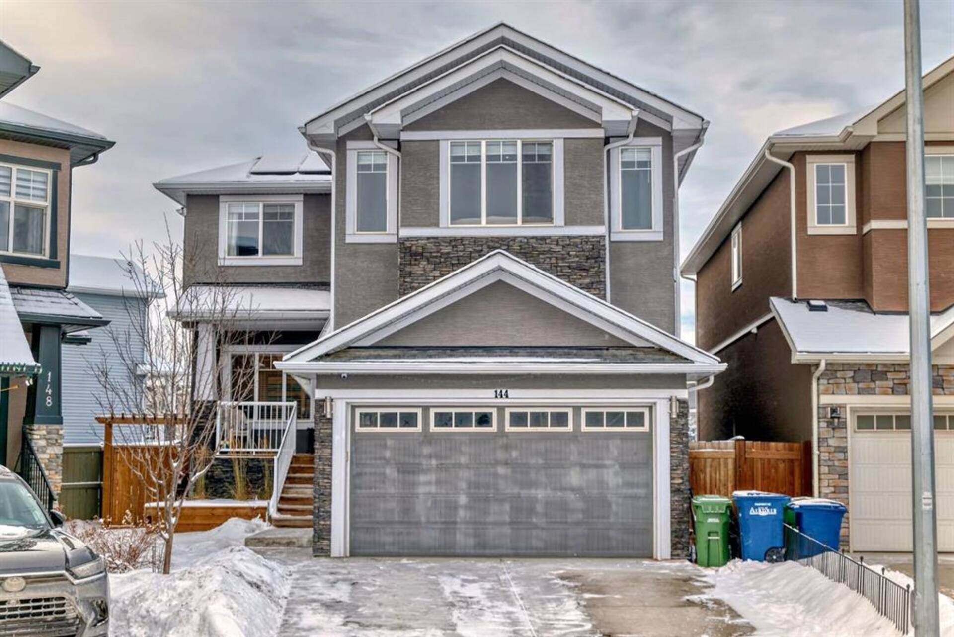 144 Baysprings Court SW Airdrie