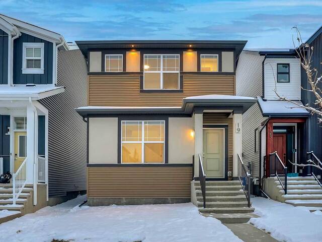 19 Marmot Way NW 