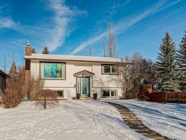 8460 61 Avenue NW Calgary