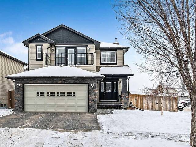 11 Westmount Road Okotoks