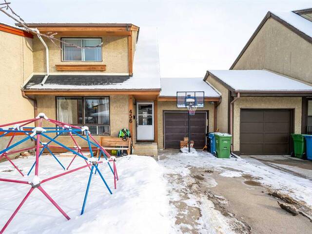 456 Cannington Close SW Calgary