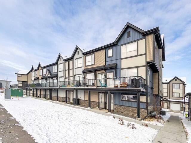 376 210 Avenue SW Calgary