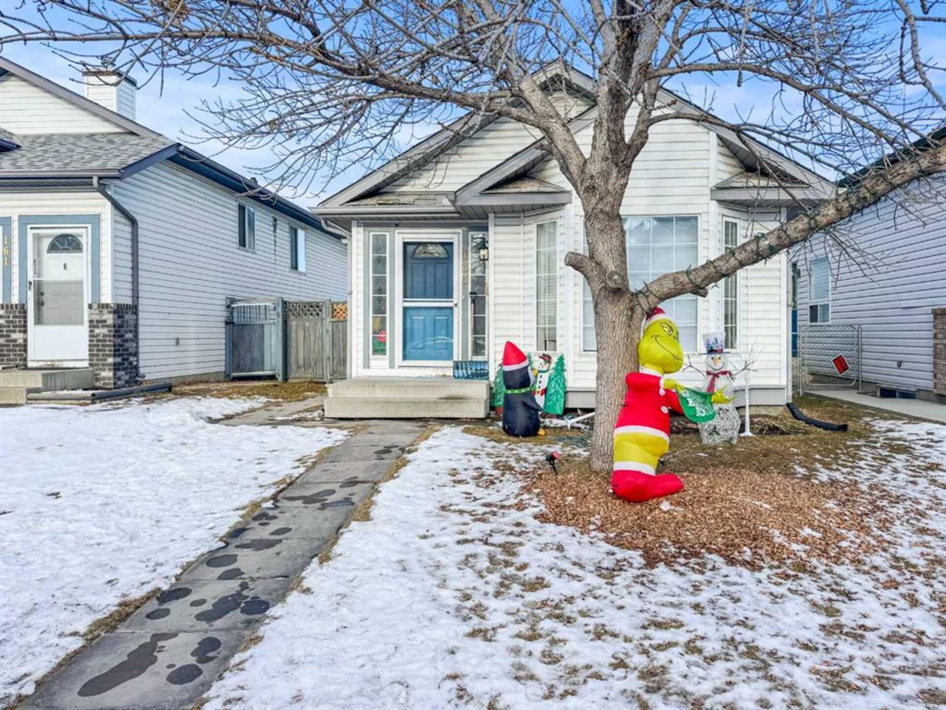 165 Harvest Rose Circle NE Calgary