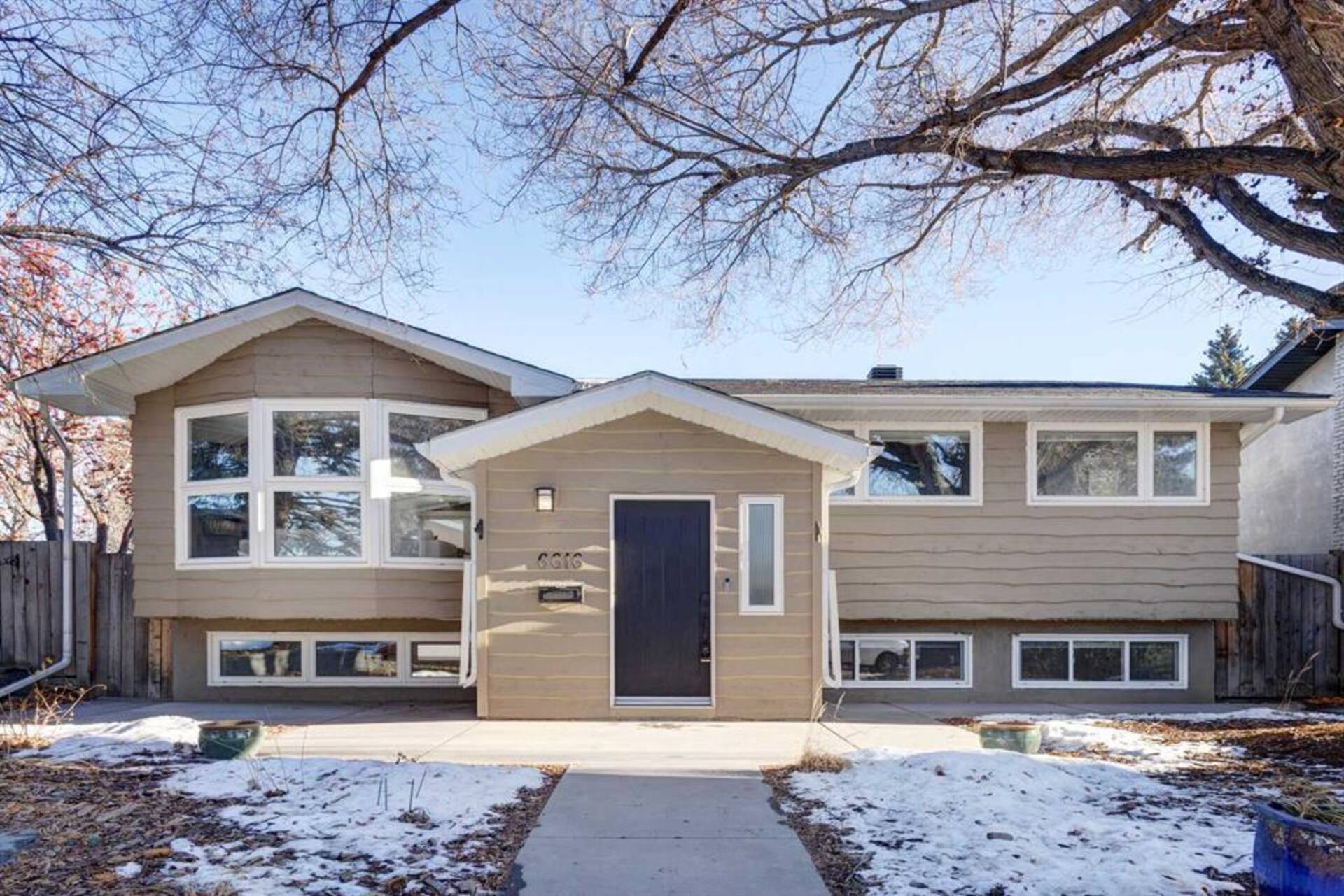 6616 34 Street SW Calgary