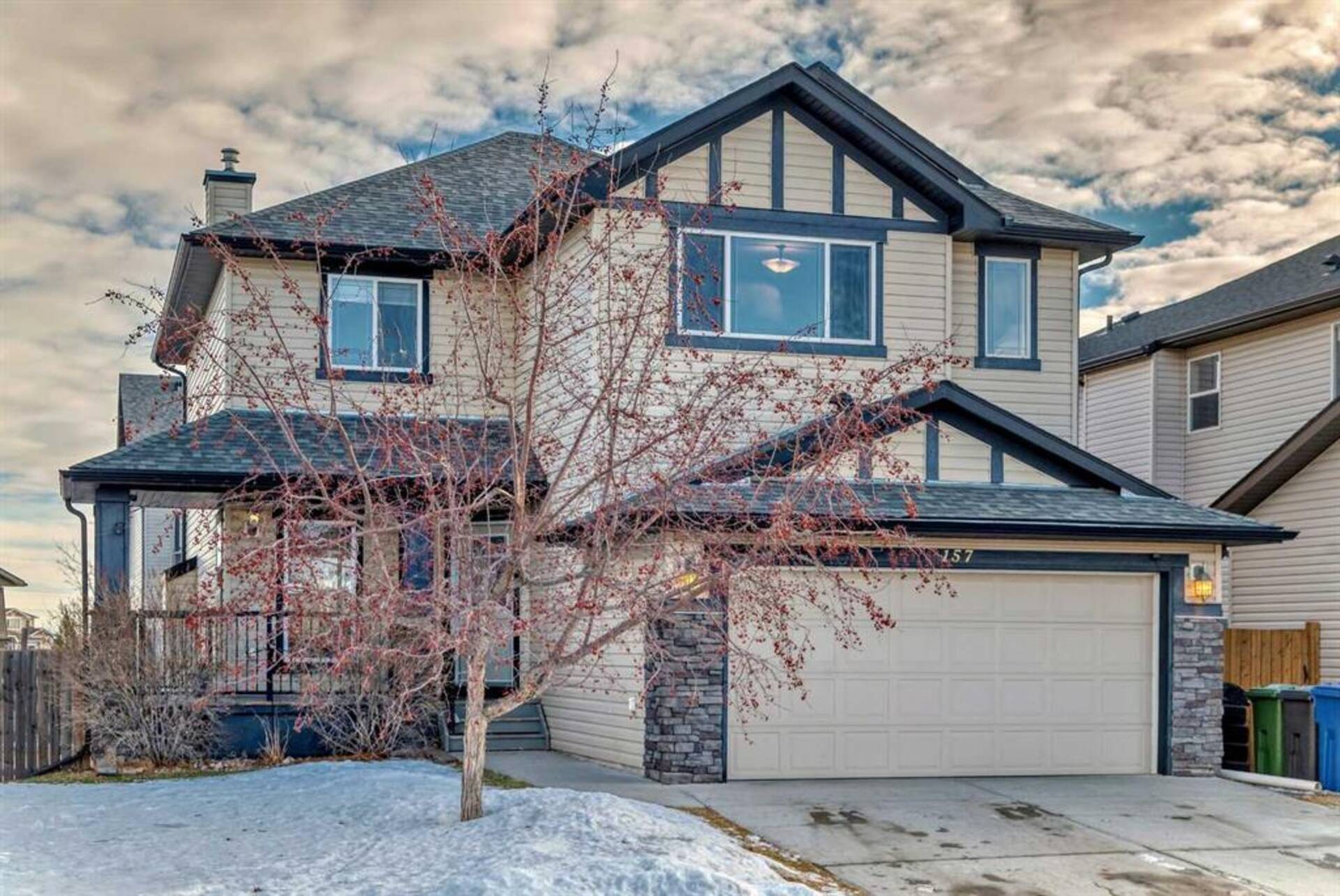 157 Hawkmere Close Chestermere