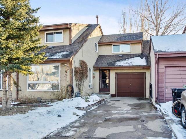 405 Cannington Close SW Calgary