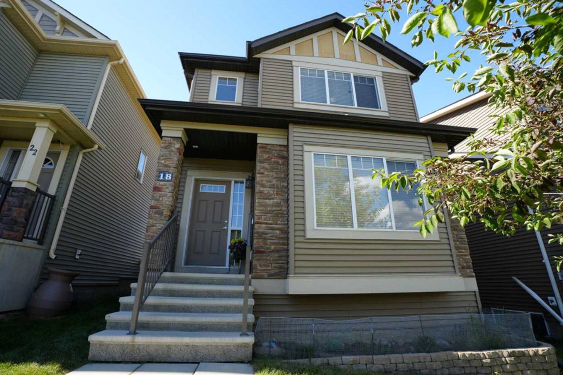 18 Nolanfield Lane NW Calgary