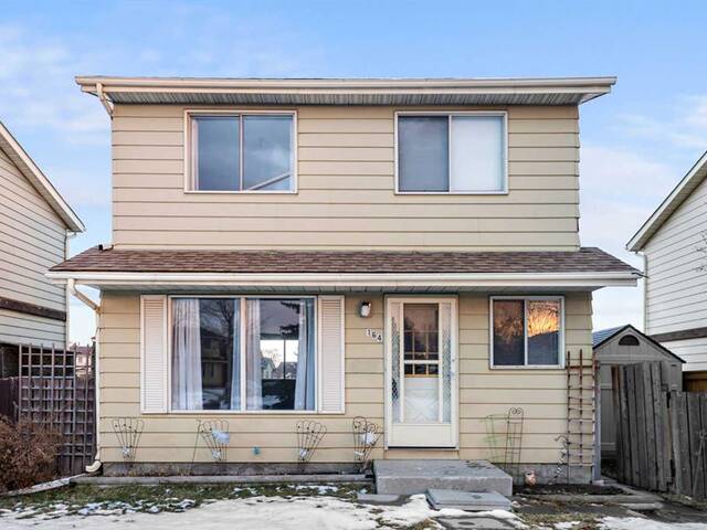 164 Erindale Crescent SE 