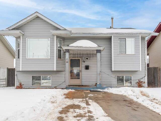 13 Keast Way Red Deer